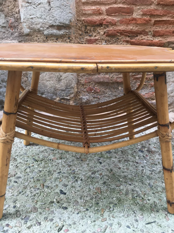 Table basse ovale en rotin