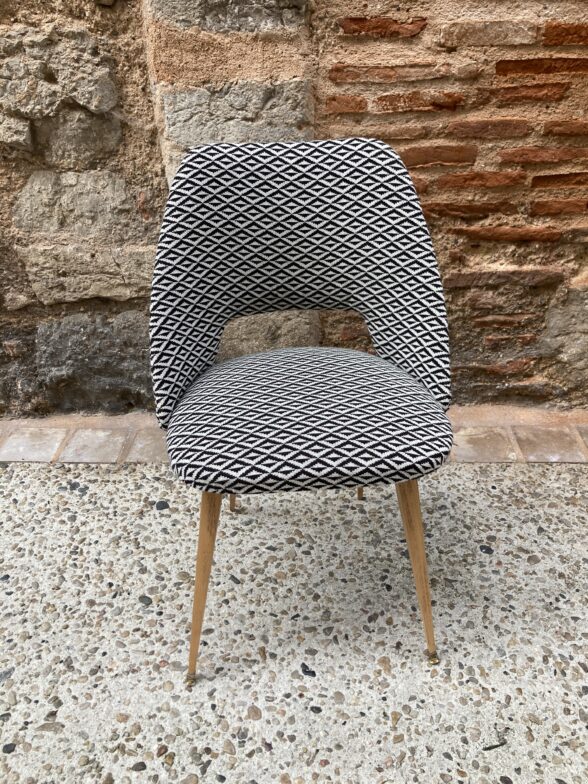 Chaise tonneau Origami