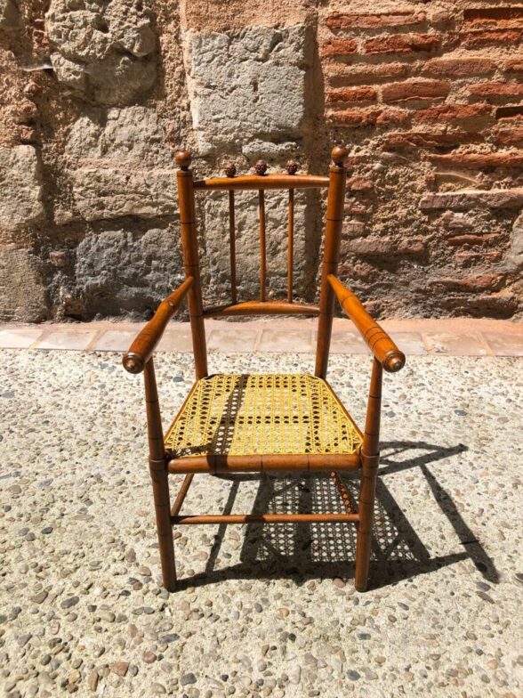 Chaise pour poupée 1900